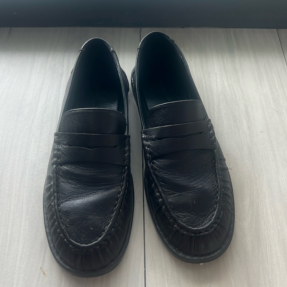 Massimo Dutti Brown Soft leather Penny Loafers. Size 38